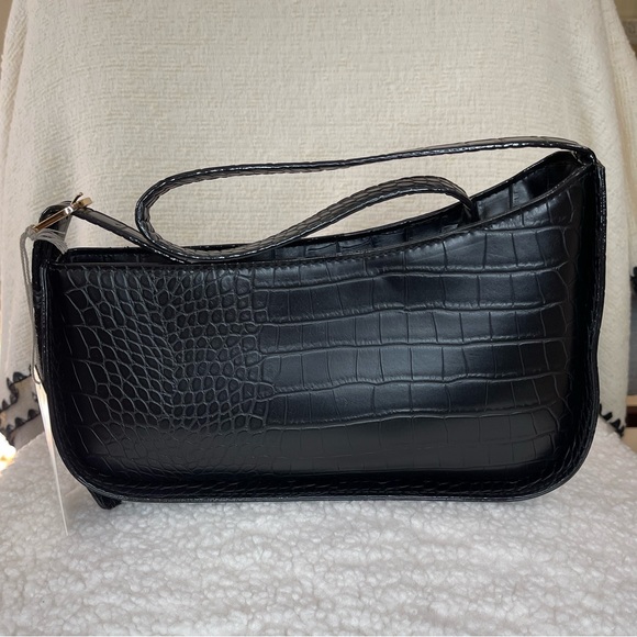 NWT -Crocodile textured Asymmetric Shoulder Handbag - Black - Picture 1 of 11